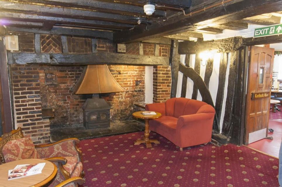 Roebuck Inn Stevenage Zewnętrze zdjęcie